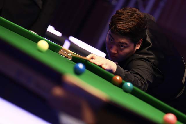 接应队友传 接应队友传