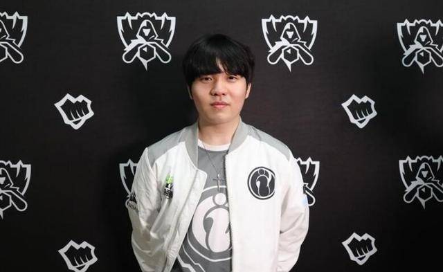 实现五连冠 实现五连冠