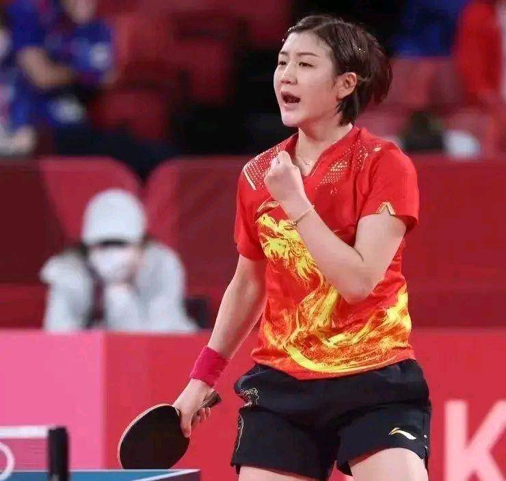 队在赛季初 队在赛季初